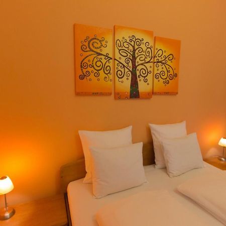 Standard Apartment By Hi5 - Sofie'S Suite Budapest Kültér fotó